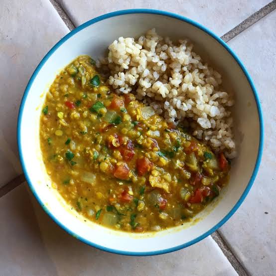 images 5 डाएट करणाऱ्यांसाठी हेल्दी जेवण — 12 स्वादिष्ट आणि प्रभावी पर्याय