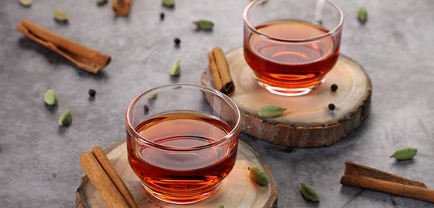 रोगप्रतिकारक शक्ती वाढवणारे 10 घरगुती पेय 8 93k3bbdg cinnamon tea 625x300 09 December 22 1 रोगप्रतिकारक शक्ती वाढवणारे 10 घरगुती पेय